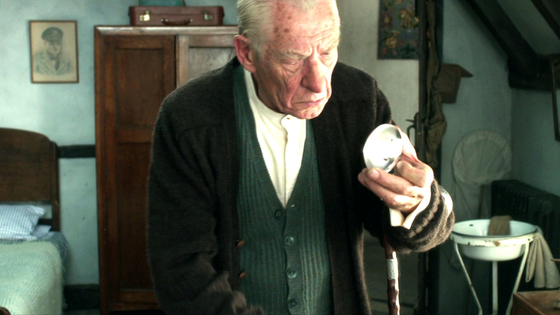 Mr. Holmes: Mr. Holmes Teaser Trailer 1 - Fandango