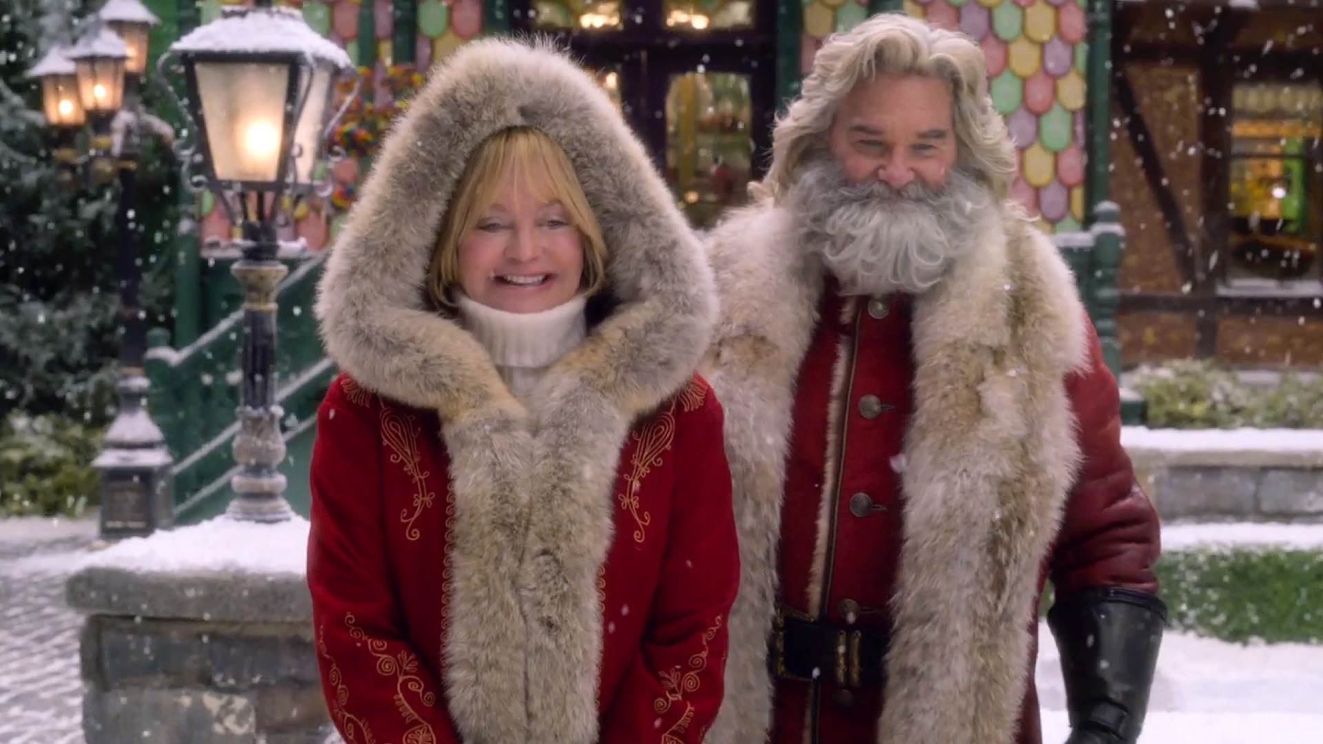 The Christmas Chronicles 2: Featurette - The Magical New World ...