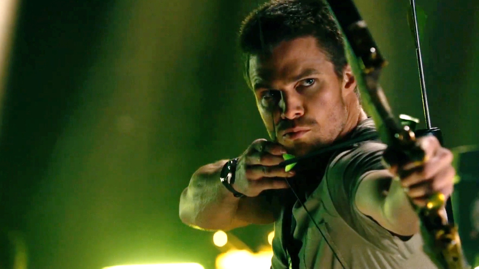 cw arrow season 2 bow