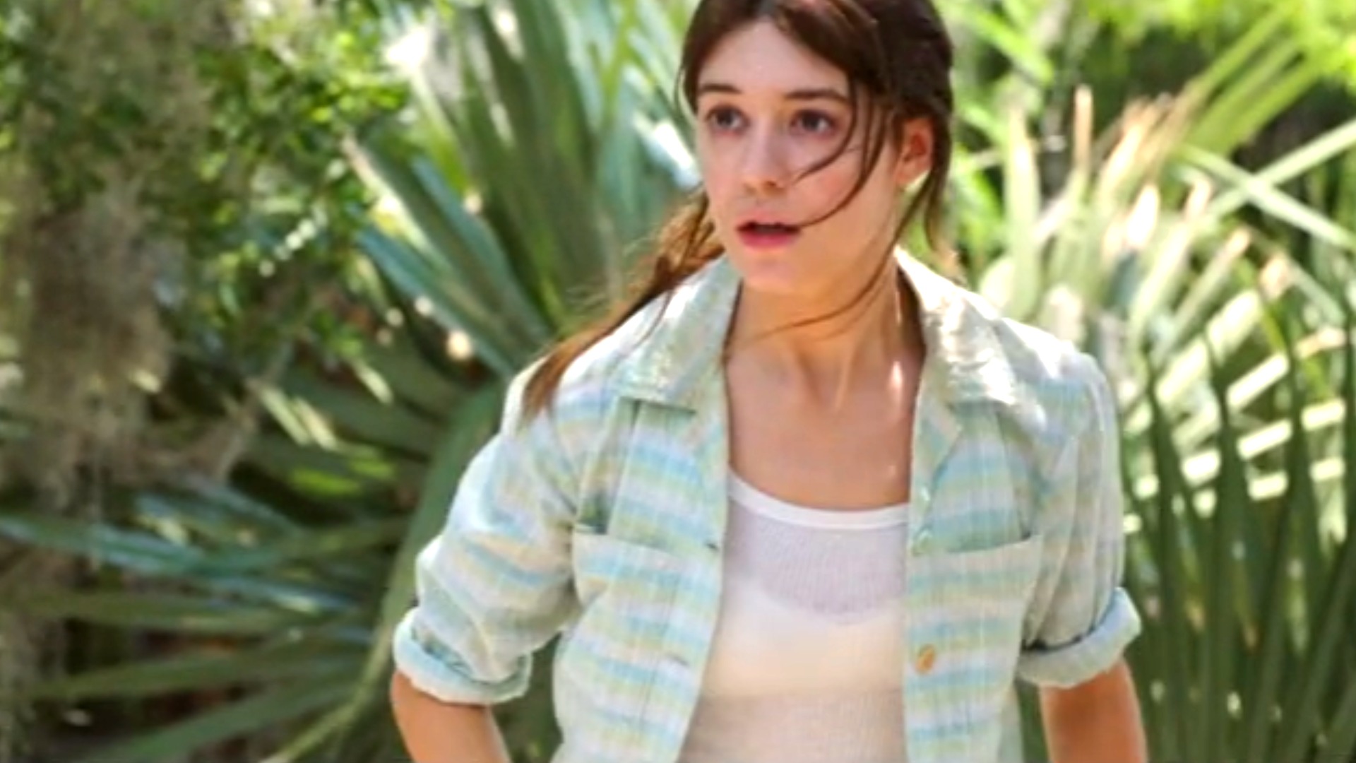 Where the Crawdads Sing Official Clip Chase Is Lying Trailers