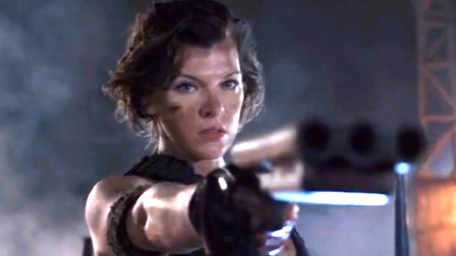 Resident Evil: The Final Chapter: Official Clip - Zombie Convoy Fight -  Trailers & Videos - Rotten Tomatoes