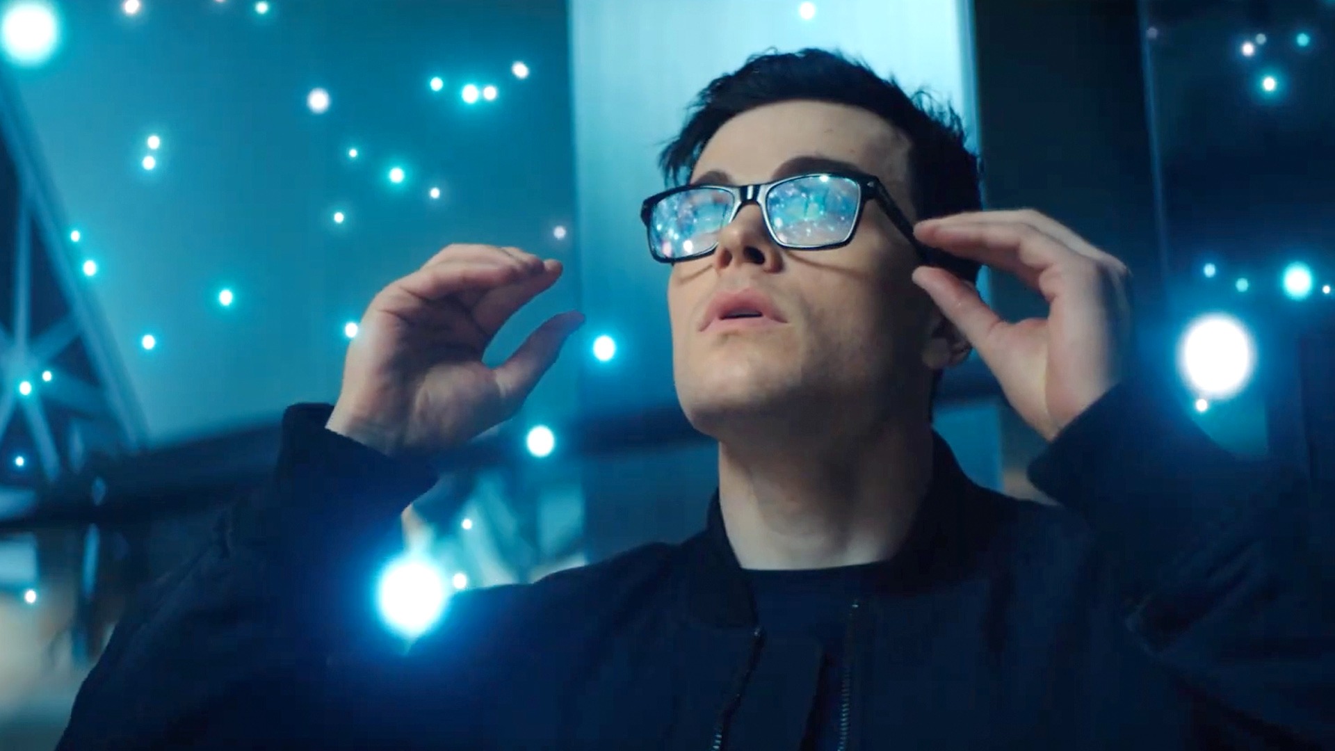 Titans Season 4 Featurette Welcome To Metropolis Rotten Tomatoes