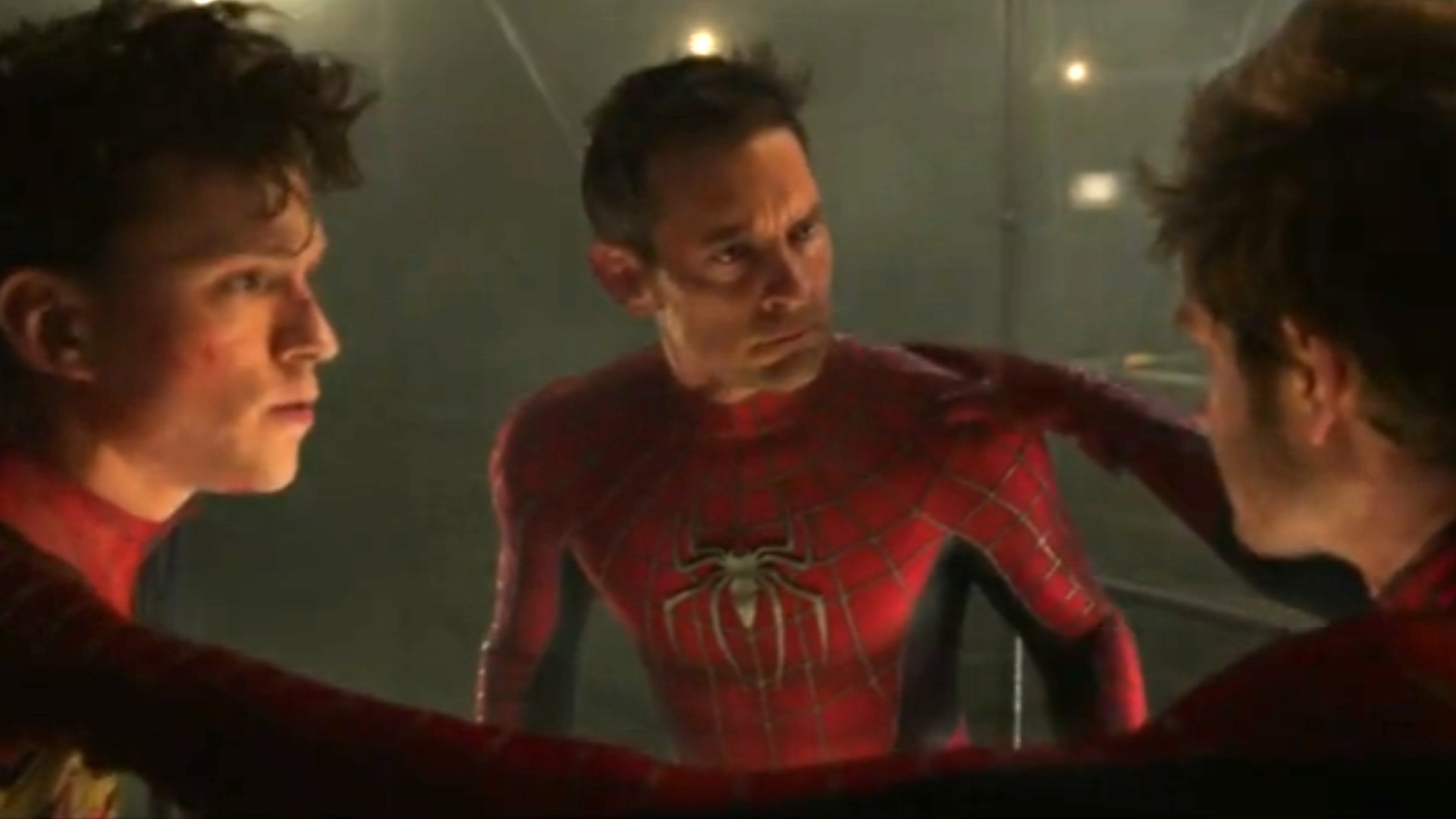 Spider-Man: No Way Home: Featurette - Heroes Reunited - Trailers ...