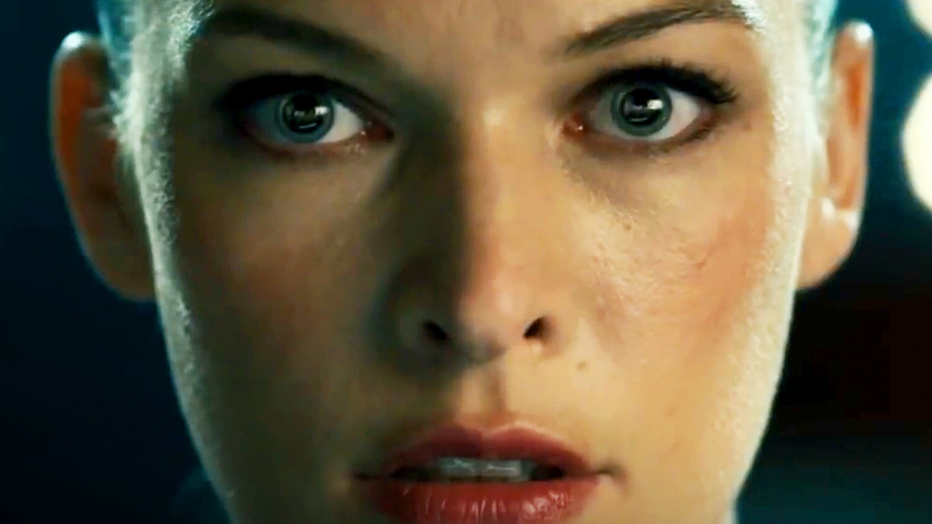 Resident Evil: The Final Chapter' Fan-made Trailer: Alice vs. Dr. Isaacs -  Bloody Disgusting