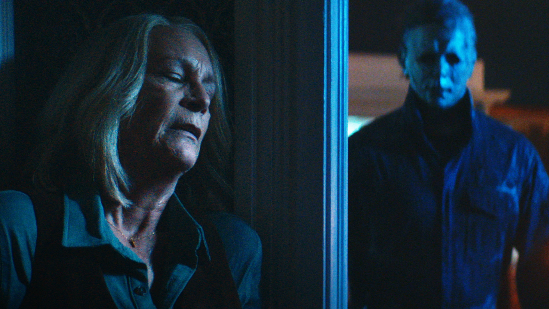 Halloween Ends Official Clip Laurie Kills Michael Trailers