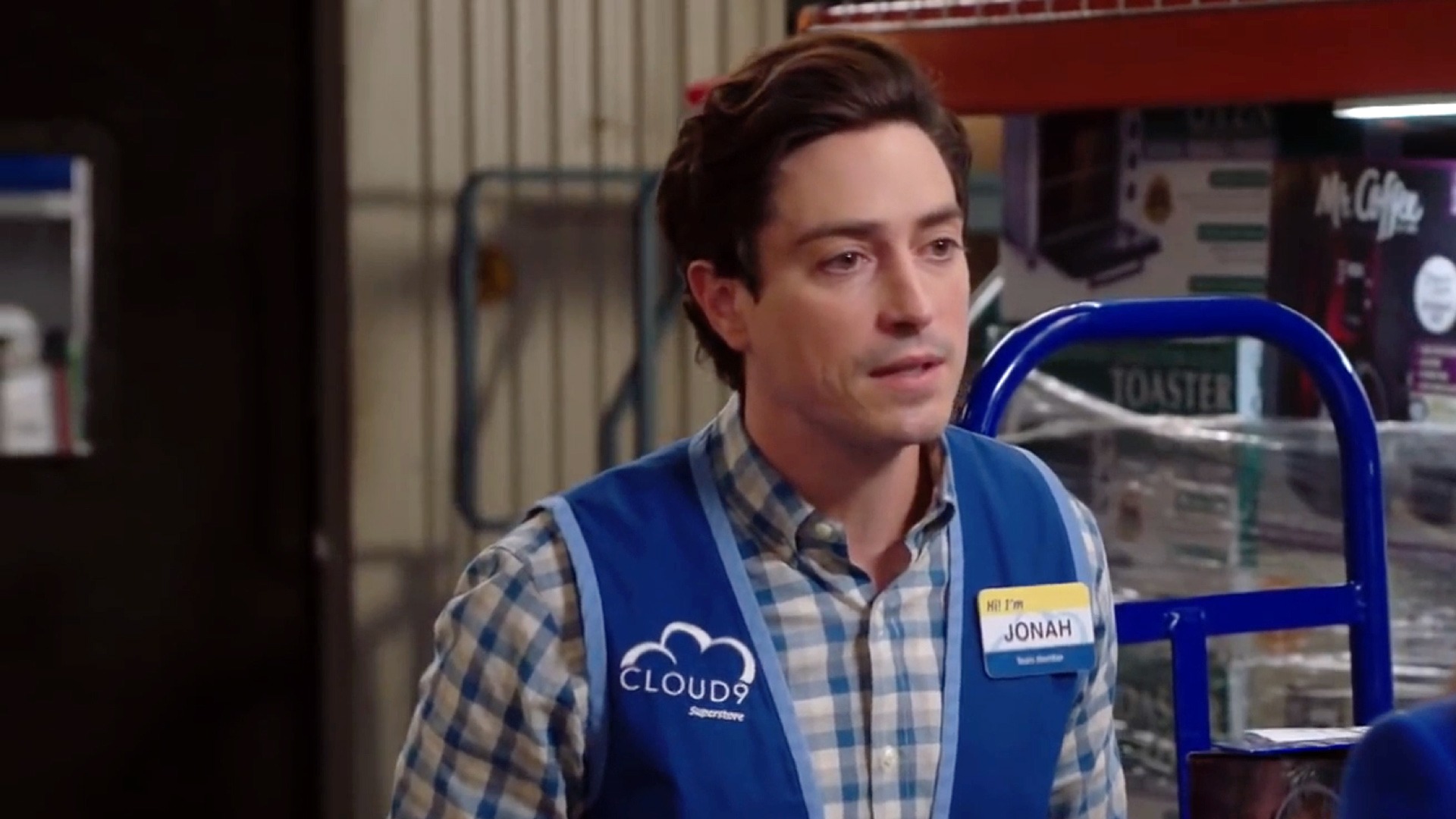 Superstore' EP Justin Spitzer on Jonah & Amy's Finale Moment