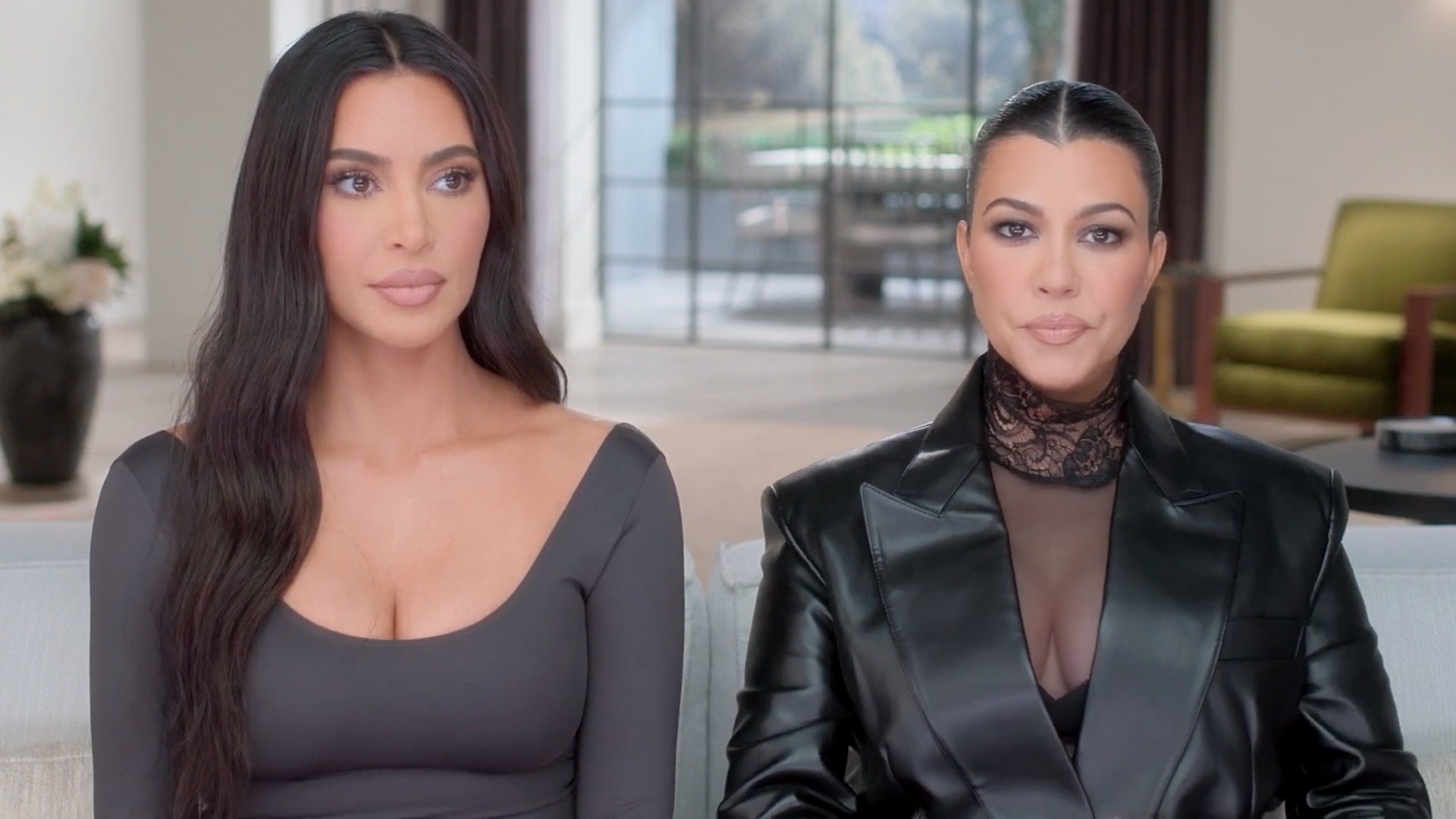 Keeping Up with the Kardashians Season 10 Streaming: Watch & Stream Online  via Peacock