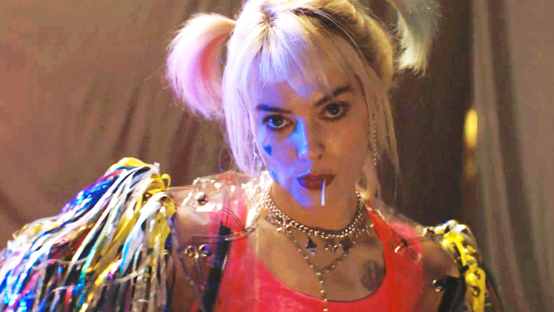 Birds of Prey (and the Fantabulous Emancipation of One Harley Quinn