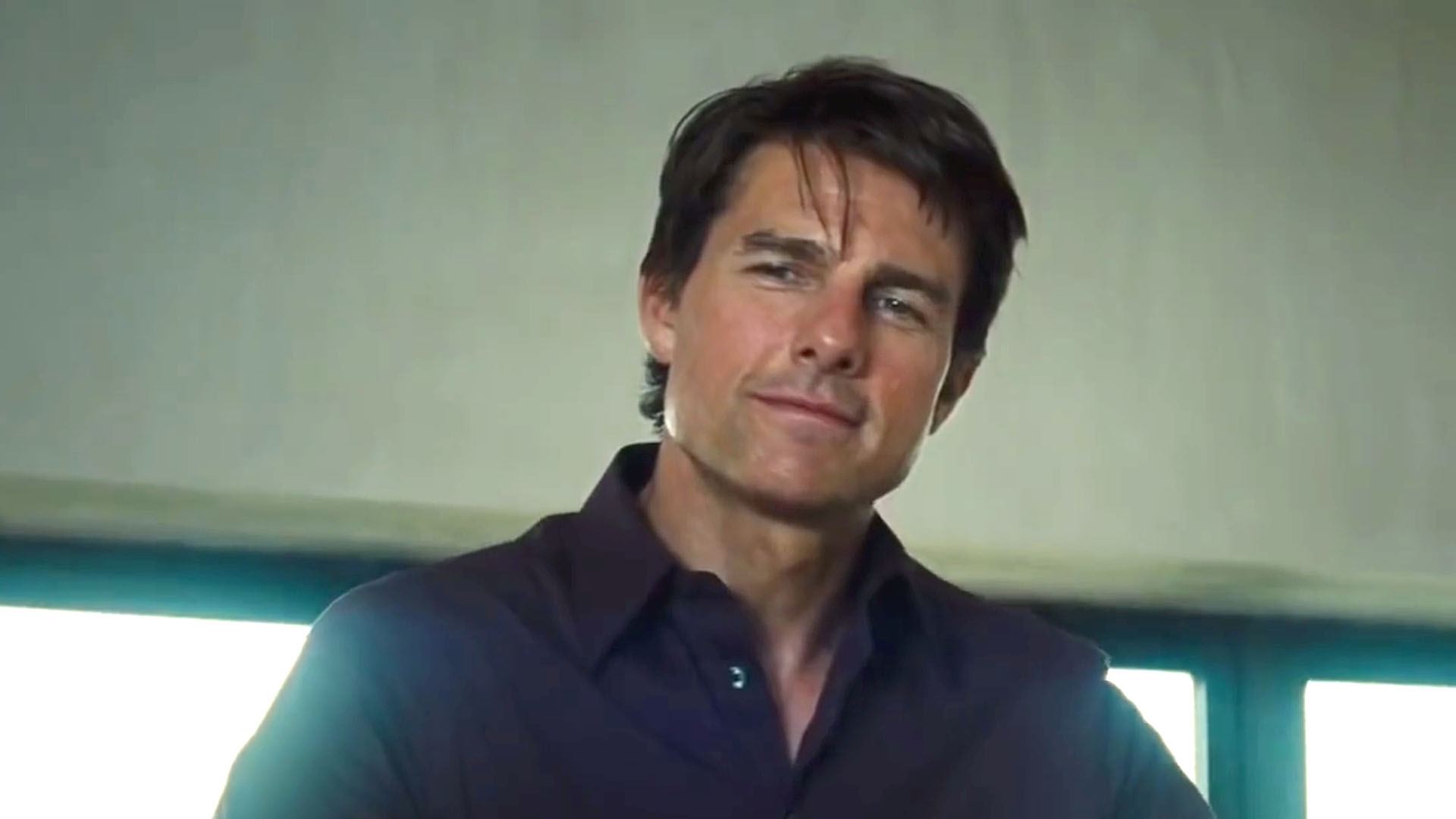 Mission: Impossible Rogue Nation: Official Clip - The Bomb Around Benji ...