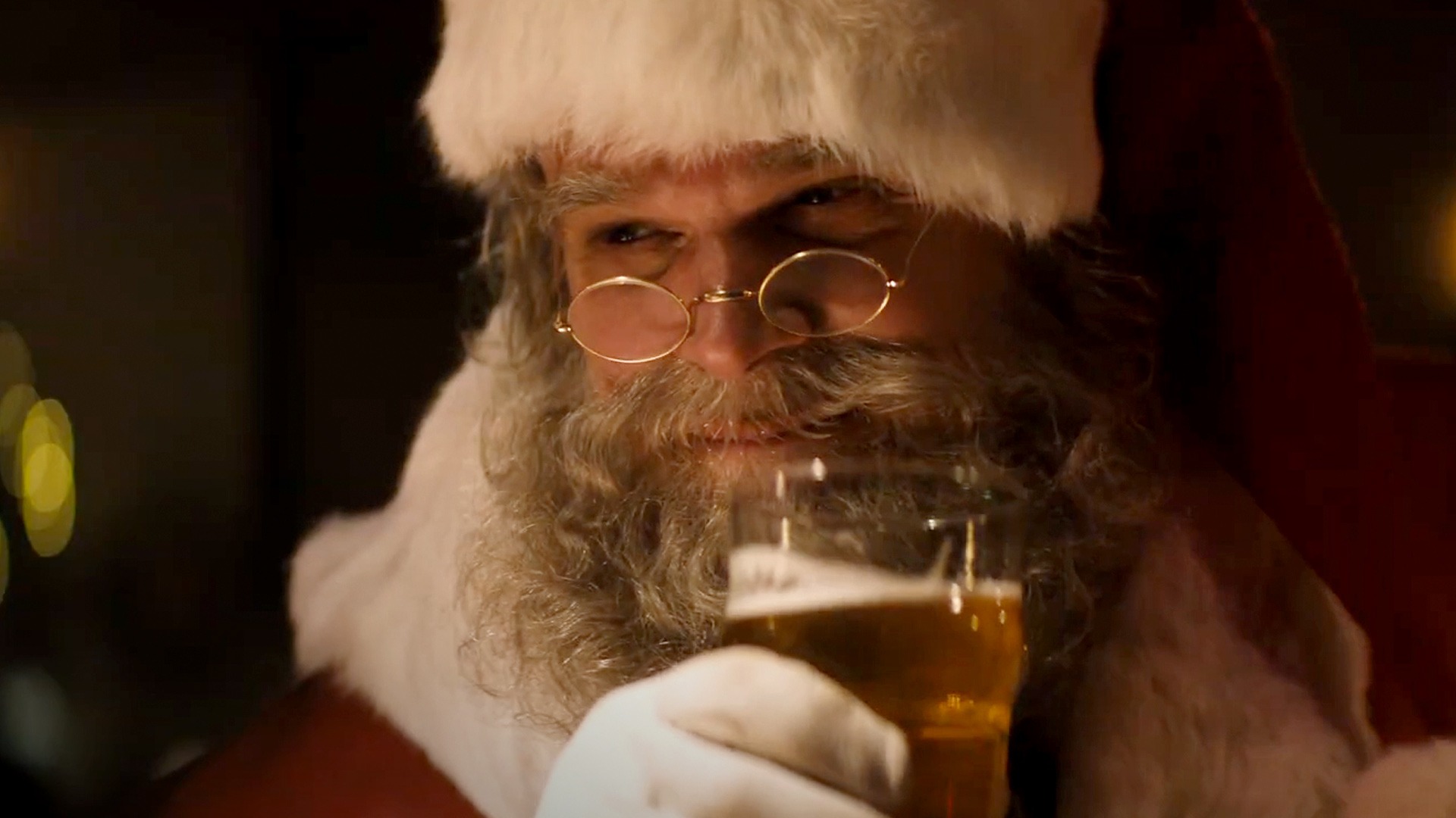 Bad Santa movie review \u0026 film summary (2003) | Roger Ebert, image size:1920x1080